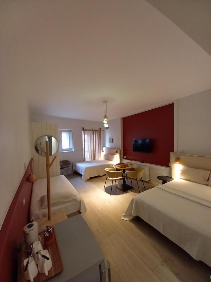 Hotel La Caravelle Сибур Екстериор снимка