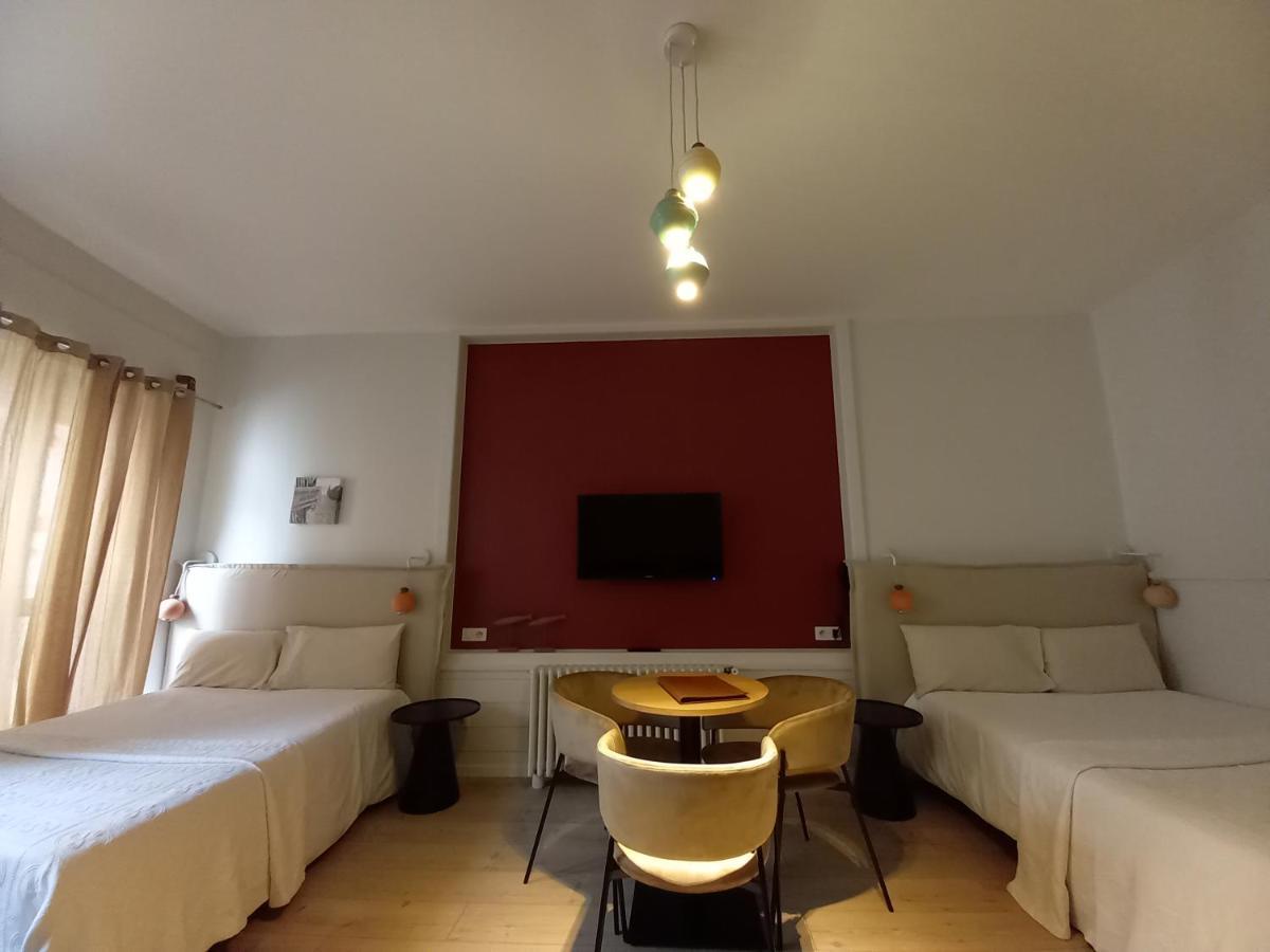 Hotel La Caravelle Сибур Екстериор снимка