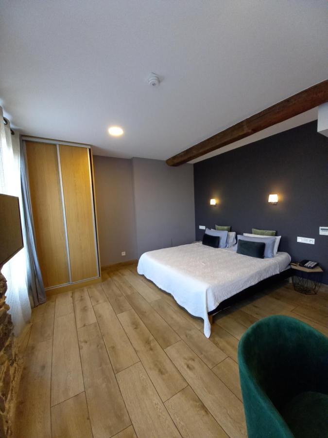 Hotel La Caravelle Сибур Екстериор снимка