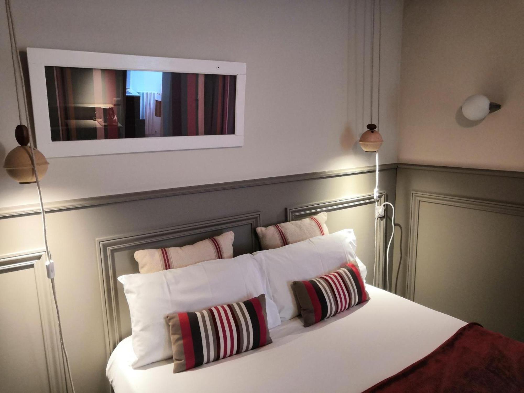 Hotel La Caravelle Сибур Екстериор снимка