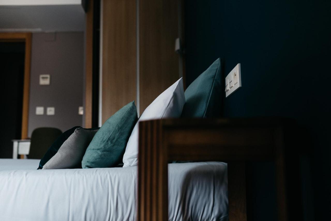 Hotel La Caravelle Сибур Екстериор снимка