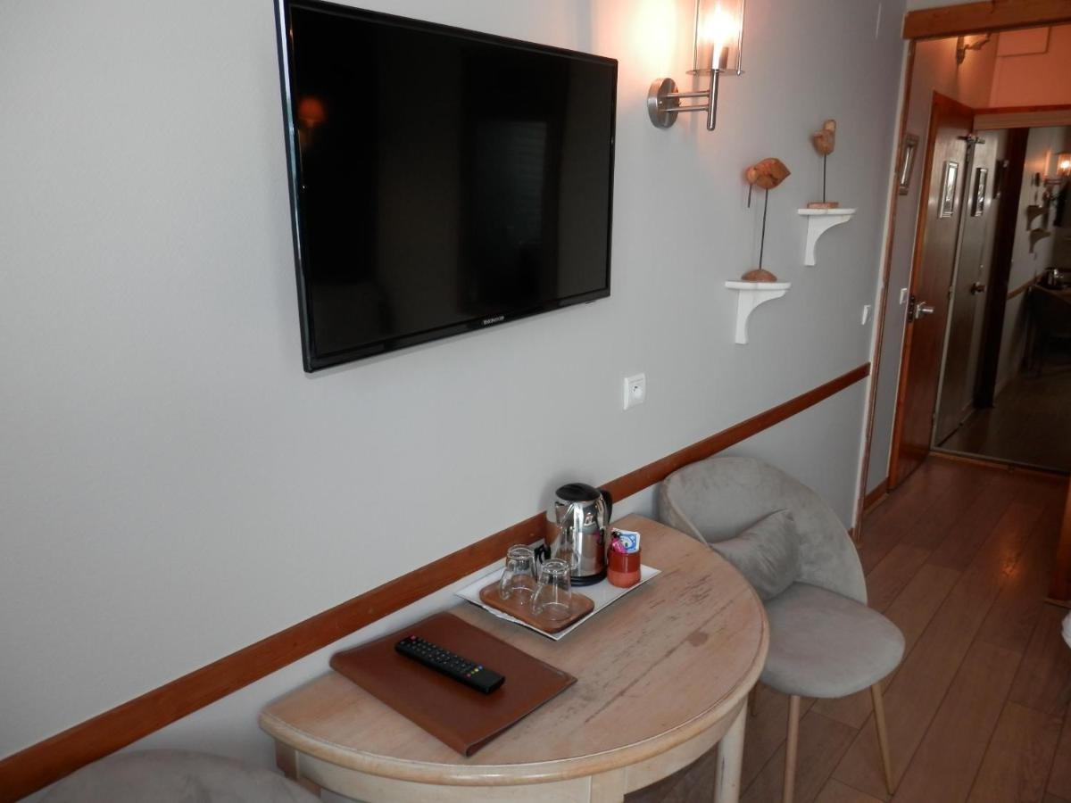 Hotel La Caravelle Сибур Екстериор снимка